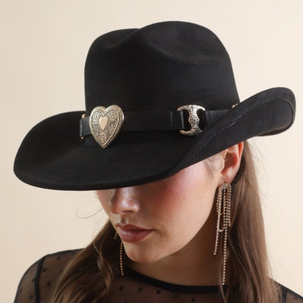 Black Heart Buckle Western Trendy Cowgirl Hat